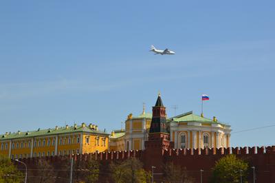 Jour de la Victoire 1 : Antonov An-124-100 %22Condor%22 (1)