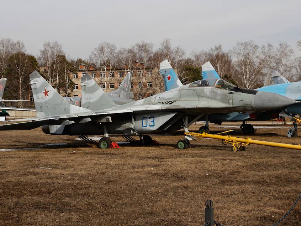 Monino redimensions 1 : Mikoyan-Gourevitch MiG-29A %22Fulcrum-A%22 (1)