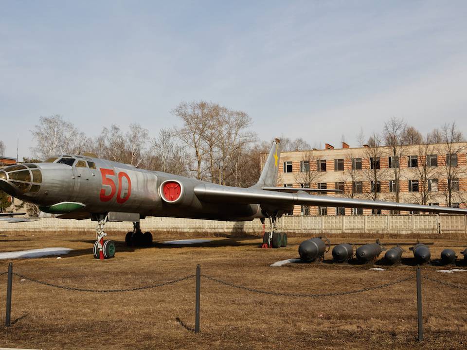 Monino redimensions 1 : Tupolev Tu-16 %22Badger-A%22