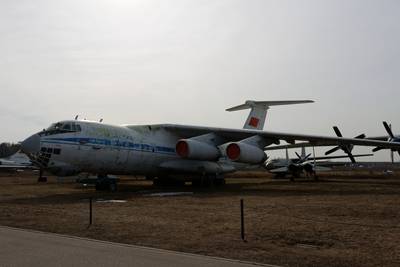 Monino 1 : Ilyushin Il-76M %22Candid-B%22