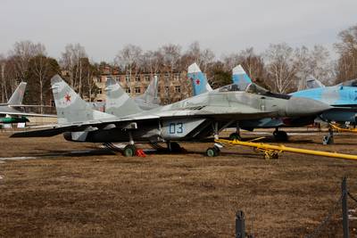 Monino 1 : Mikoyan-Gourevitch MiG-29A %22Fulcrum-A%22 (1)