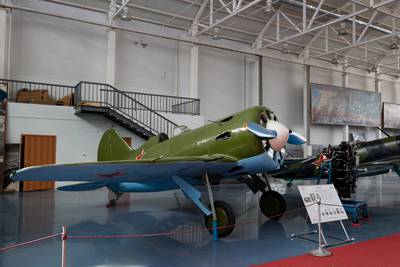 Monino 1 : Polikarpov I-16