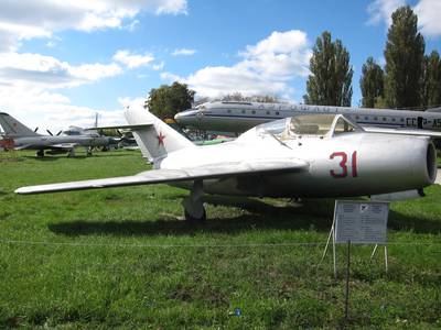 Ukraine State Aviation Museum 1 : Mikoyan-Gourevitch MiG-15UTI %22Midget%22