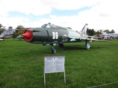 Ukraine State Aviation Museum 1 : Sukhoï Su-20 %22Fitter-C%22