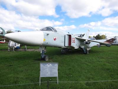 Ukraine State Aviation Museum 1 : Sukhoï Su-24 %22Fencer-A%22