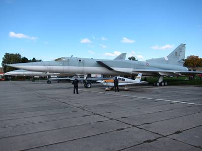 Ukraine State Aviation Museum 1 : Tupolev Tu-22M3 %22Backfire-C%22 (1)