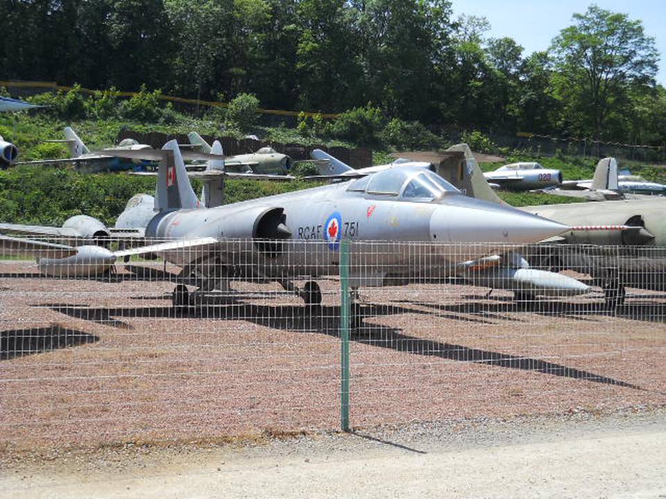 Savigny-Les-Beaunes 2011 1 : CF-104