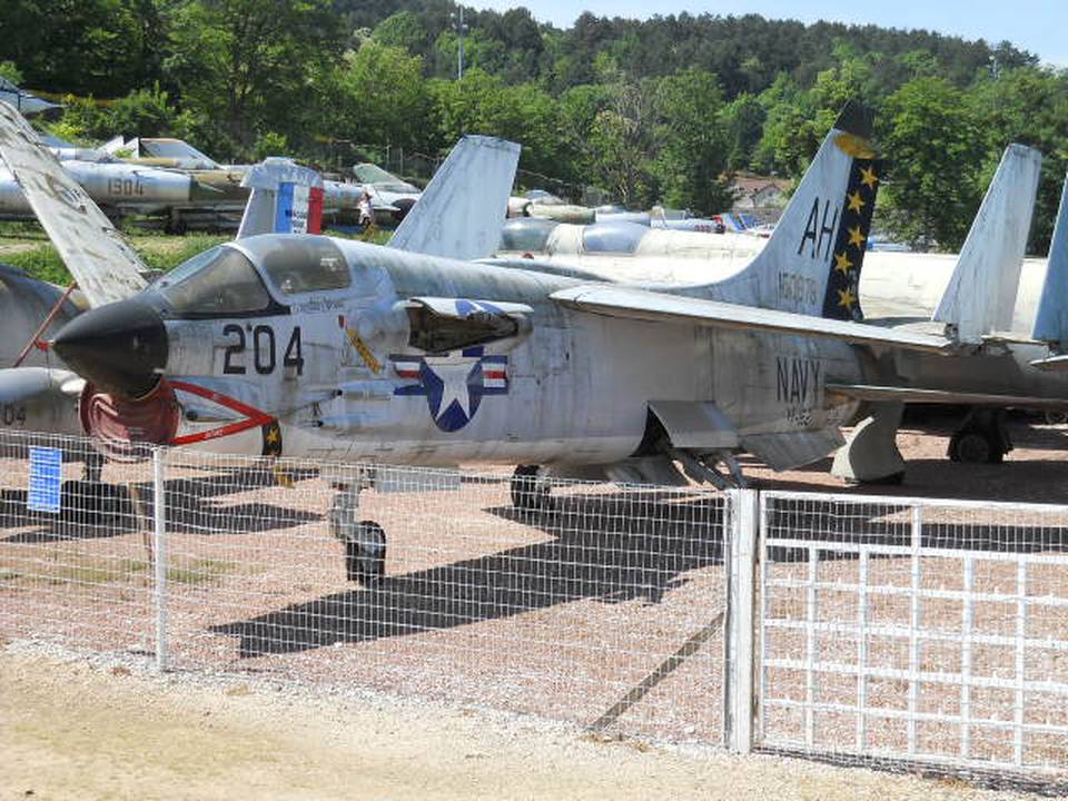 Savigny-Les-Beaunes 2011 1 : F-8J