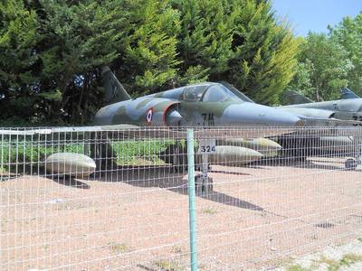 Savigny-Les-Beaunes 2011 1 : Mirage IIIR2