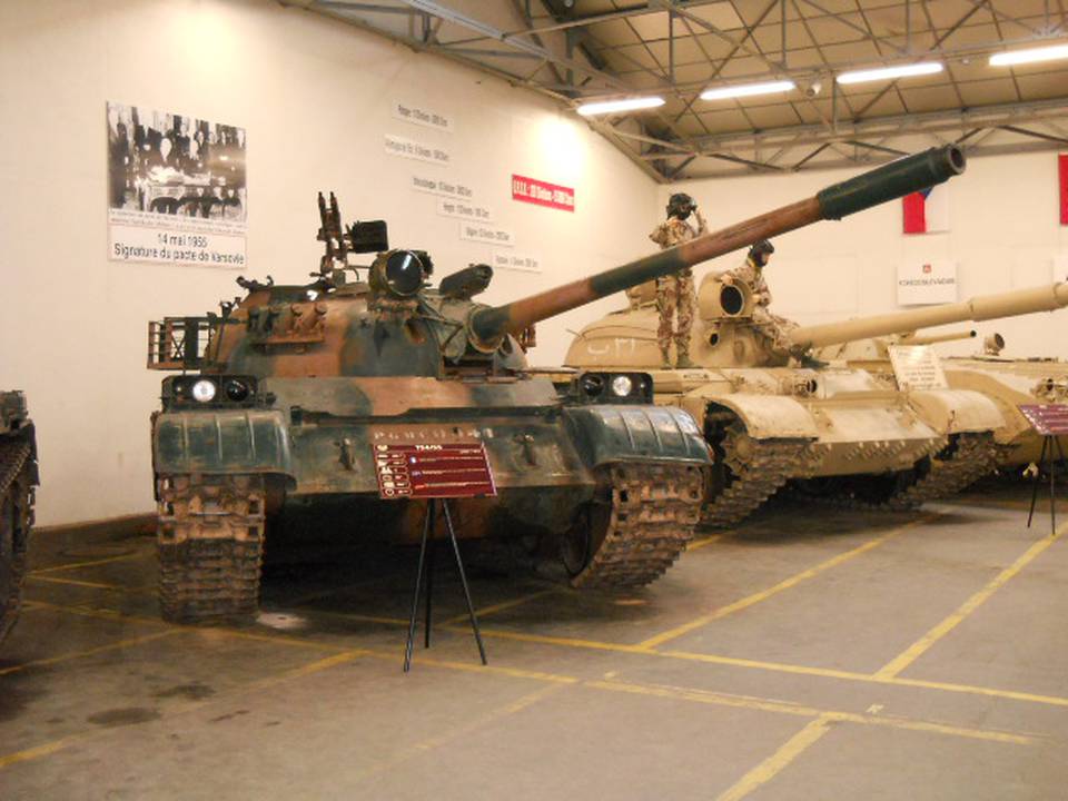 Musée des Blindés 2011 1 : T54