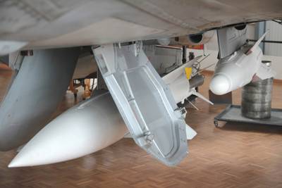 &quot;Clin d'Ailes&quot;, Musée de l'Aviation militaire de Payerne 1 : Missile AS-30 et HM-55S