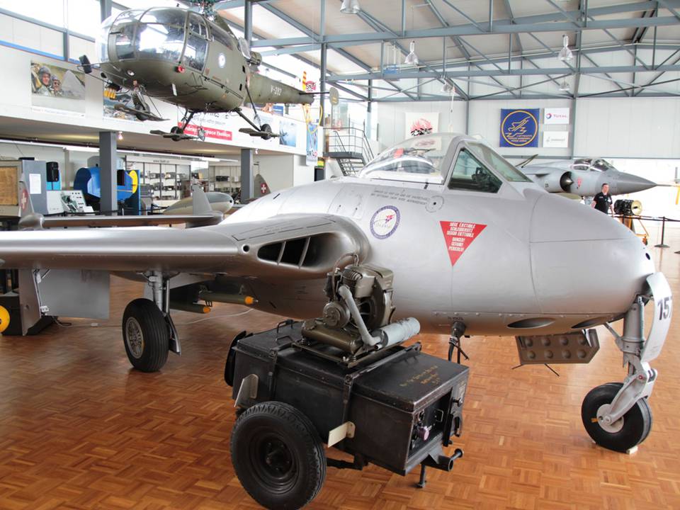 &quot;Clin d'Ailes&quot;, Musée de l'Aviation militaire de Payerne 1 : DH-100 &quot;Vampire&quot;