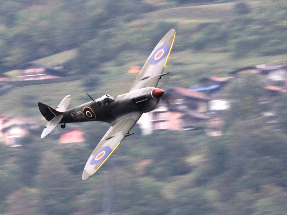 Breitling Air Show Sion 2011 1 : Supermarine Spitfire 1