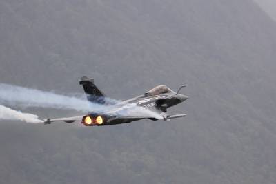 Breitling Air Show Sion 2011 1 : Dassault Rafale C  &quot;30'000 heures&quot;