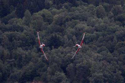 Breitling Air Show Sion 2011 1 : &quot;PC-7 TEAM&quot; Pilatus NCPC-7  2