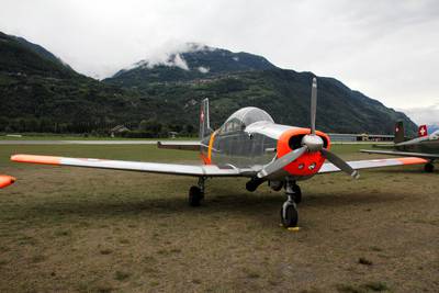 Breitling Air Show Sion 2011 1 : Pilatus P3 des &quot;P3 Flyers&quot;