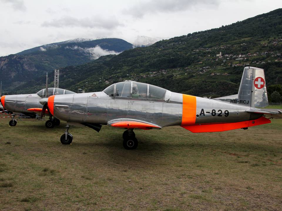 Breitling Air Show Sion 2011 1 : Pilatus P3 des &quot;P3 Flyers&quot; 1