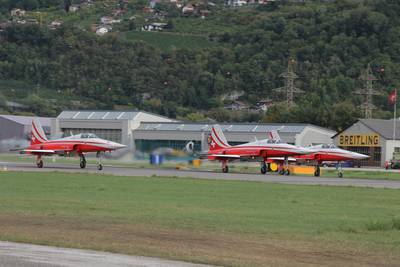 Breitling Air Show Sion 2011 1 : &quot;Patrouille Suisse&quot; F-5E Tiger II 1