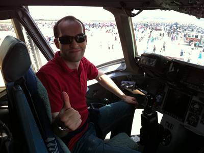 Joint Open Service House 2011 at Andrews Joint-Base (MD, USA) 1 : C-17_cockpit_me.jpg