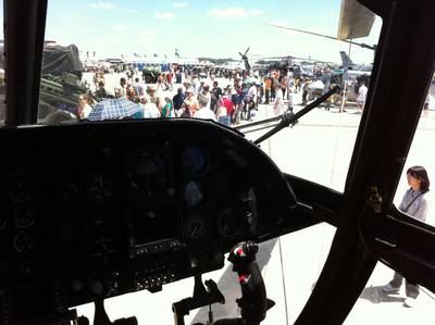 Joint Open Service House 2011 at Andrews Joint-Base (MD, USA) 1 : CH-46_9_1.jpg