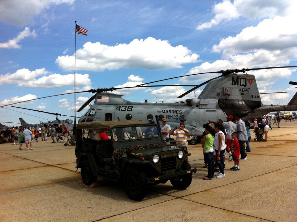 Joint Open Service House 2011 at Andrews Joint-Base (MD, USA) 1 : CH-46_9_6.jpg