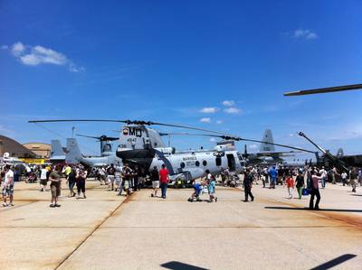 Joint Open Service House 2011 at Andrews Joint-Base (MD, USA) 1 : CH-46.jpg