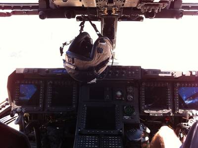 Joint Open Service House 2011 at Andrews Joint-Base (MD, USA) 1 : MV-22 Osprey_cockpit.jpg