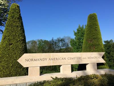 Ste-Mère Eglise - The American Cemetery in Normandy - Pointe du Hoc (Normandy, France) 1 : IMG_2664