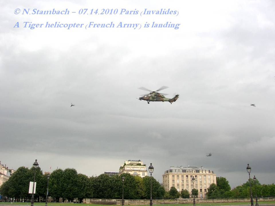 Bastille Day in Paris (France) 1 : DSCN1415.JPG