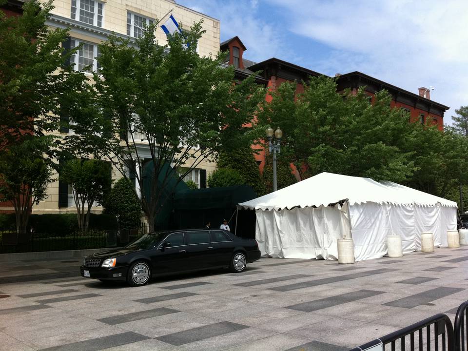 White House / US Congress - Presidential limousines - Marine One - (Washington DC, USA) 1 : Armored limousine_3