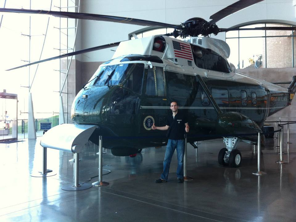 Ronald Reagan presidential Museum &amp; Library (Simi Valley, CA, USA) 1 : Marine One 7