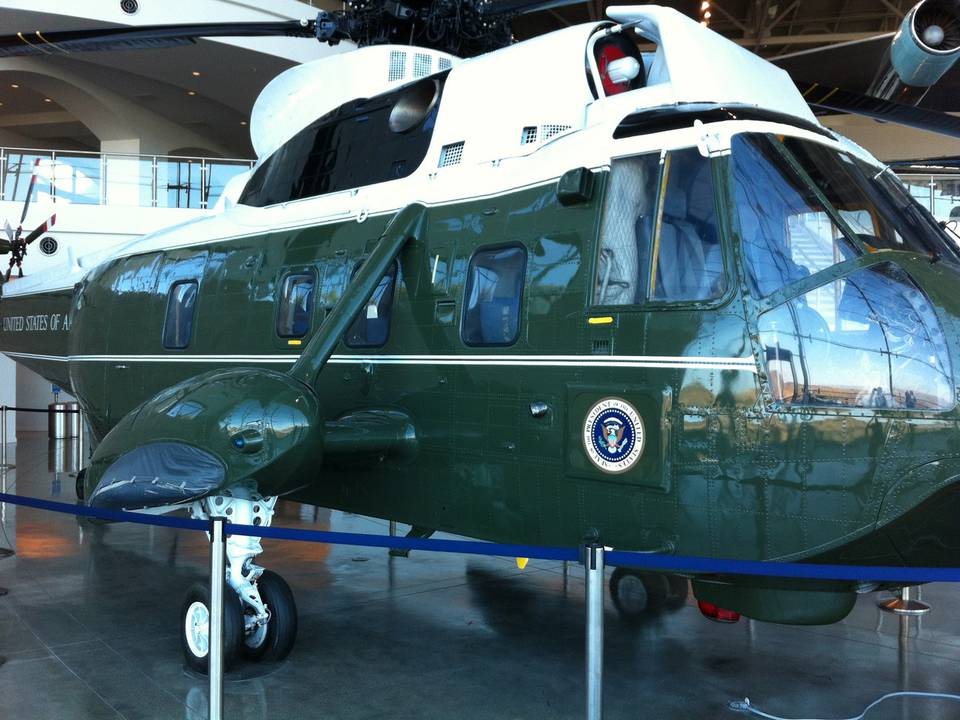 Ronald Reagan presidential Museum &amp; Library (Simi Valley, CA, USA) 1 : Marine One 10