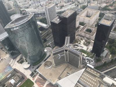 Helicopter ride around and over la Défense (France) 1 : IMG_1466