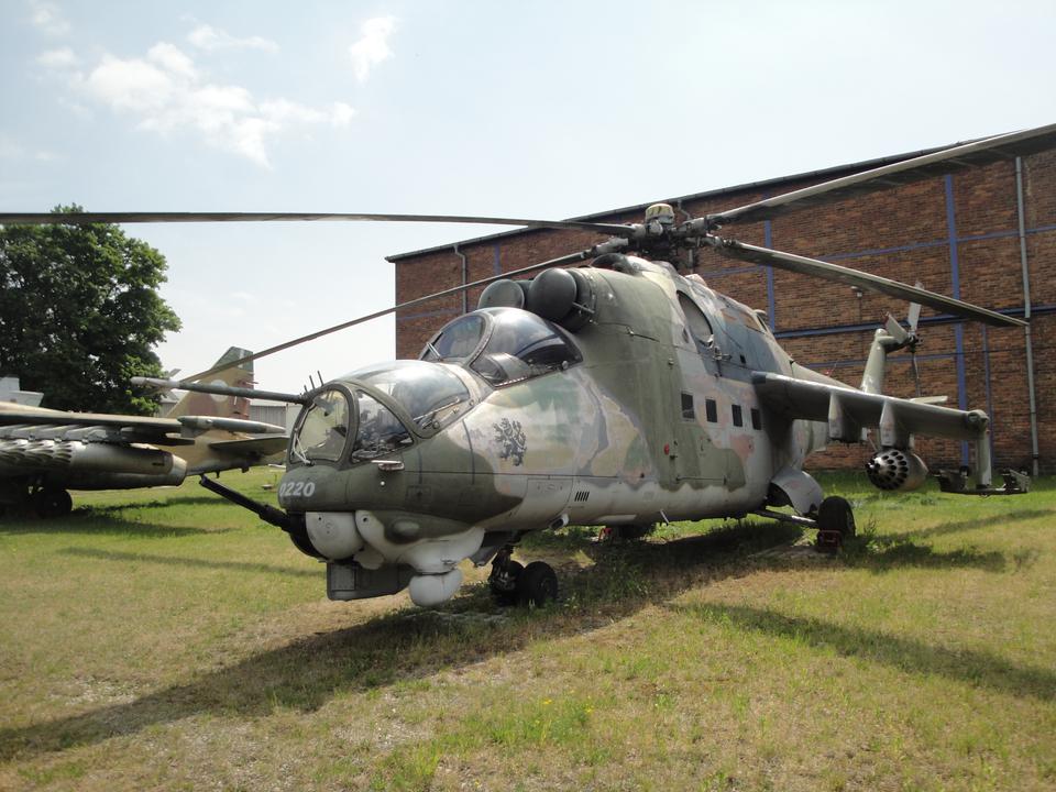 Prague Aviation Museum, Kbely 1 : DSC04544