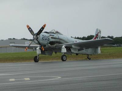 Skyshow 2008, St Malo 1 : Douglas AD-4N Skyraider