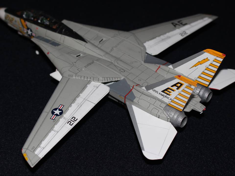 F-14A Tomcat 159449 VF-142 - Revell 1-72 1 : F-14A Tomcat BuNo 159449 VF-142 Ghostriders - Revell 1-72 - 7