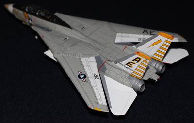 F-14A Tomcat 159449 VF-142 - Revell 1-72 1 : F-14A Tomcat BuNo 159449 VF-142 Ghostriders - Revell 1-72 - 8