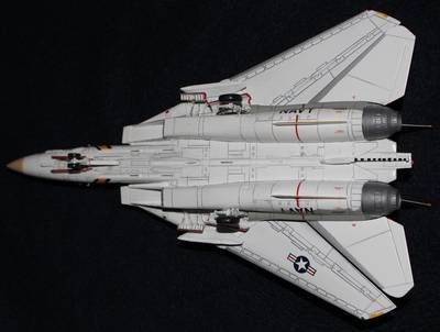 F-14A Tomcat 159449 VF-142 - Revell 1-72 1 : F-14A Tomcat BuNo 159449 VF-142 Ghostriders - Revell 1-72 - 11