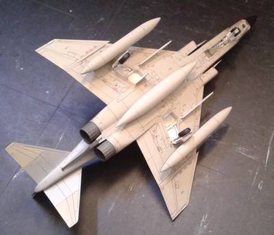 RF-4E Italeri 1-48 1 : RF-4E IRIAF Esci 1-48 - 11