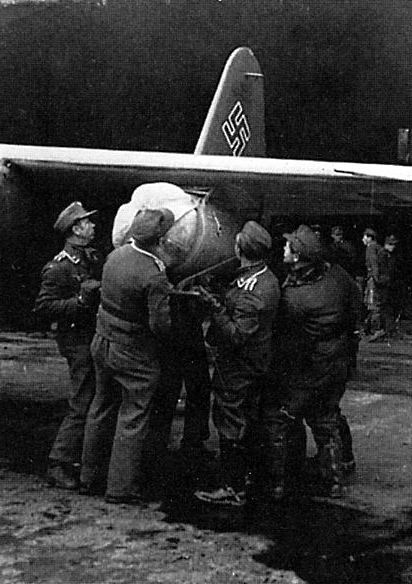 Chargement d'un booster de d&eacute;collage