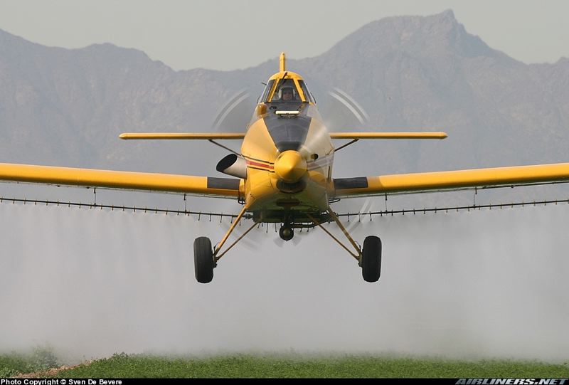 Air tractor sur champ
