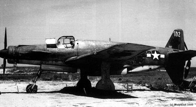 Le Do-335 A-0 n&deg;2 apr&egrave;s sa saisie par les am&eacute;ricains