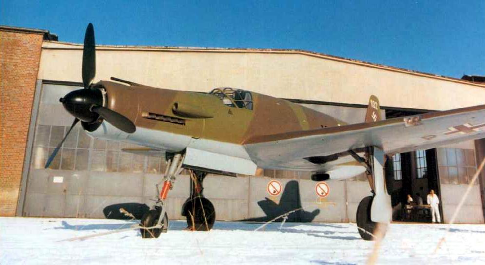 Le Do-335 A-0 n&deg;2 apr&egrave;s sa restauration