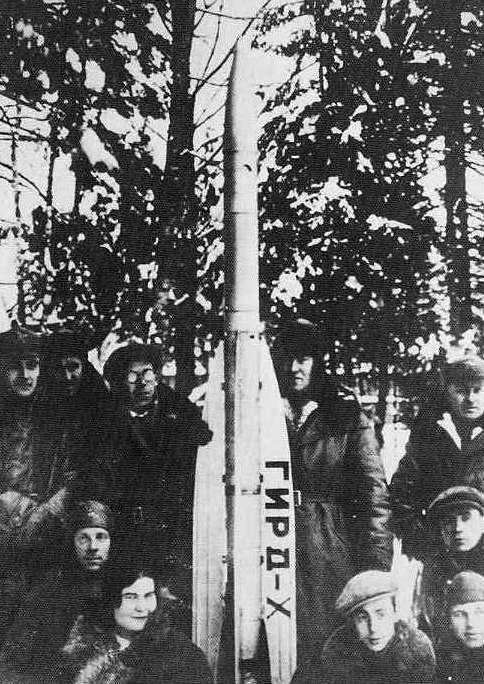 L'&eacute;quipe du GIRD autours de la GIRD-X