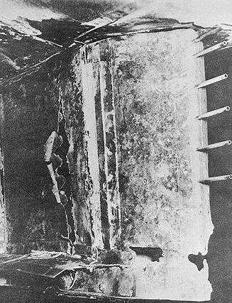 D&eacute;chirure sur la d&eacute;rive ventrale