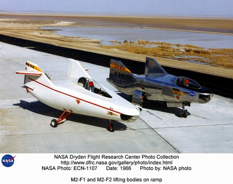 Avec le M2F2, on passe du contreplaqu&eacute; &agrave; l’aluminium. L’appareil a gagn&eacute; en finesse et h&eacute;rite du m&ecirc;me propulseur fus&eacute;e que le X-1. La visibilit&eacute; vers l’avant a &eacute;t&eacute; gard&eacute;e, et le train d’atterrissage est devenu r&eacute;tractable.