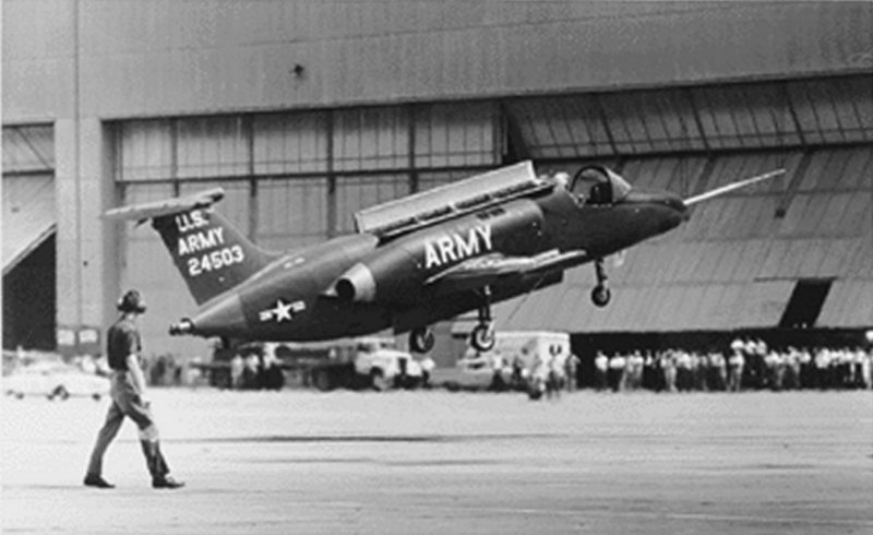 Le Lockheed XV-4A-LO.