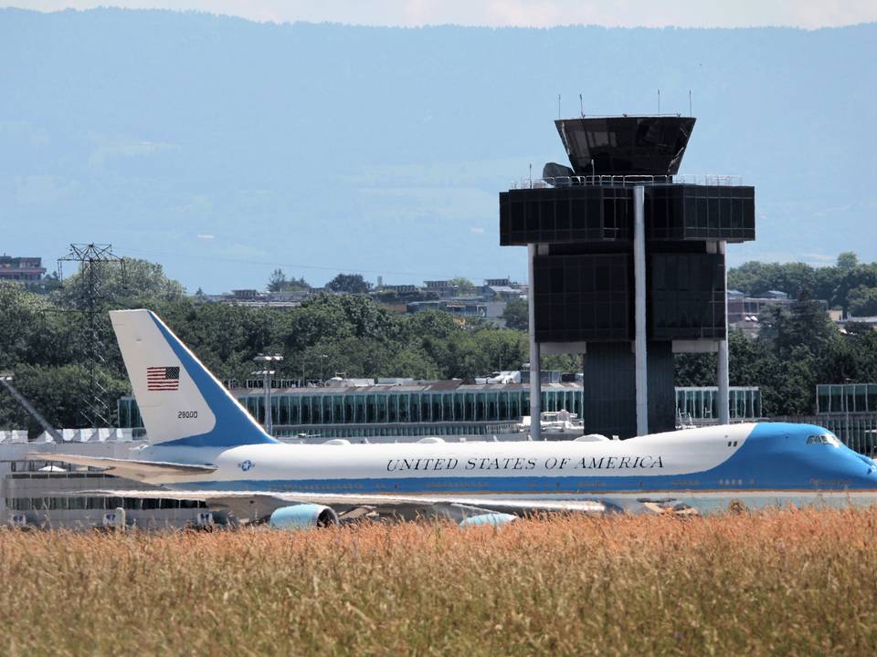 Sommet Genève 2021 Biden-Poutine 25 : VC25_28000 dans les blés