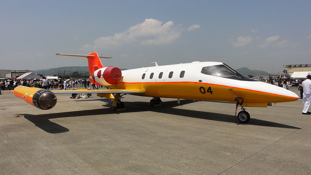 Learjet 36 (U-36A) de la marine japonaise vu de l'avant