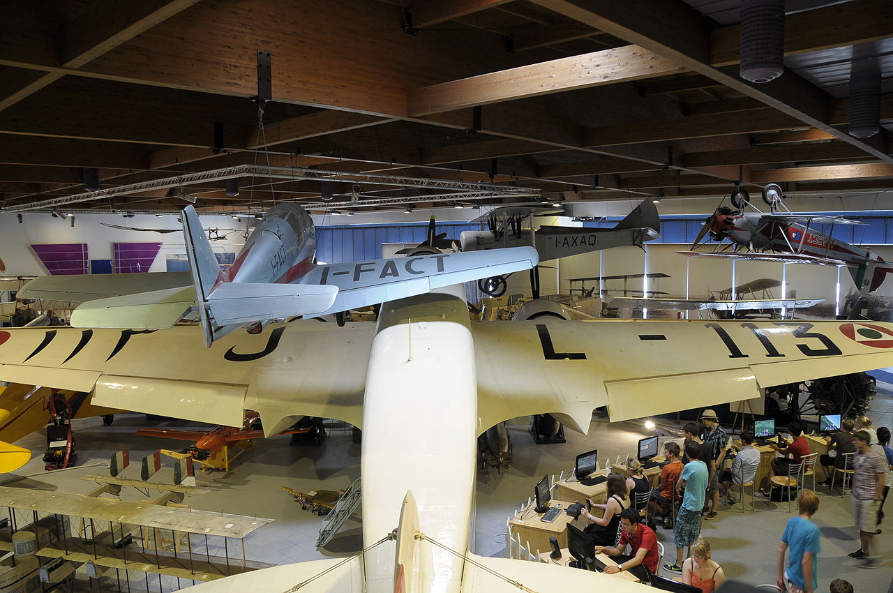 Caproni Trento F5